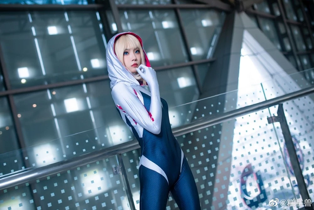 糕糕獸---spider-gwen