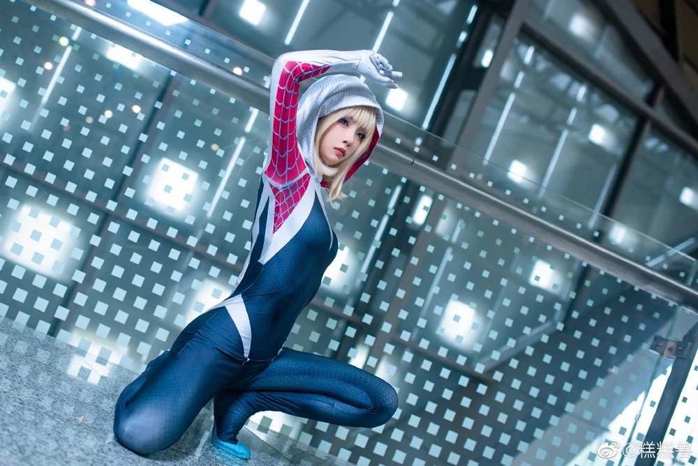 糕糕獸---spider-gwen