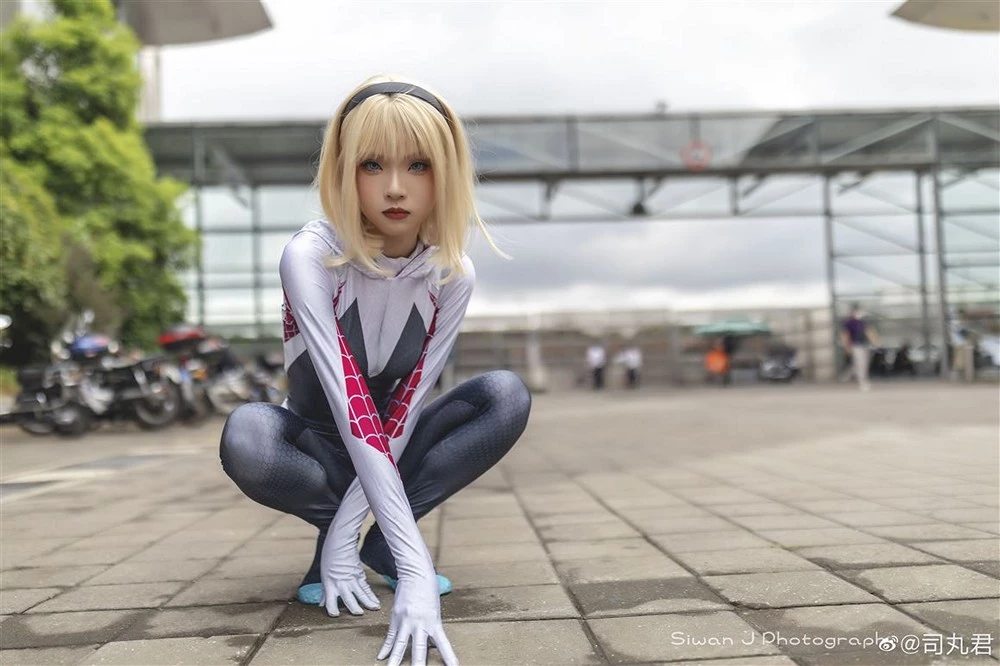 糕糕獸---spider-gwen