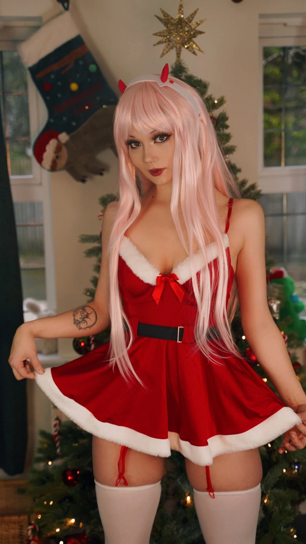 [Cosplay] Pixiecat - Zero Two Christmas [31 December 2021]