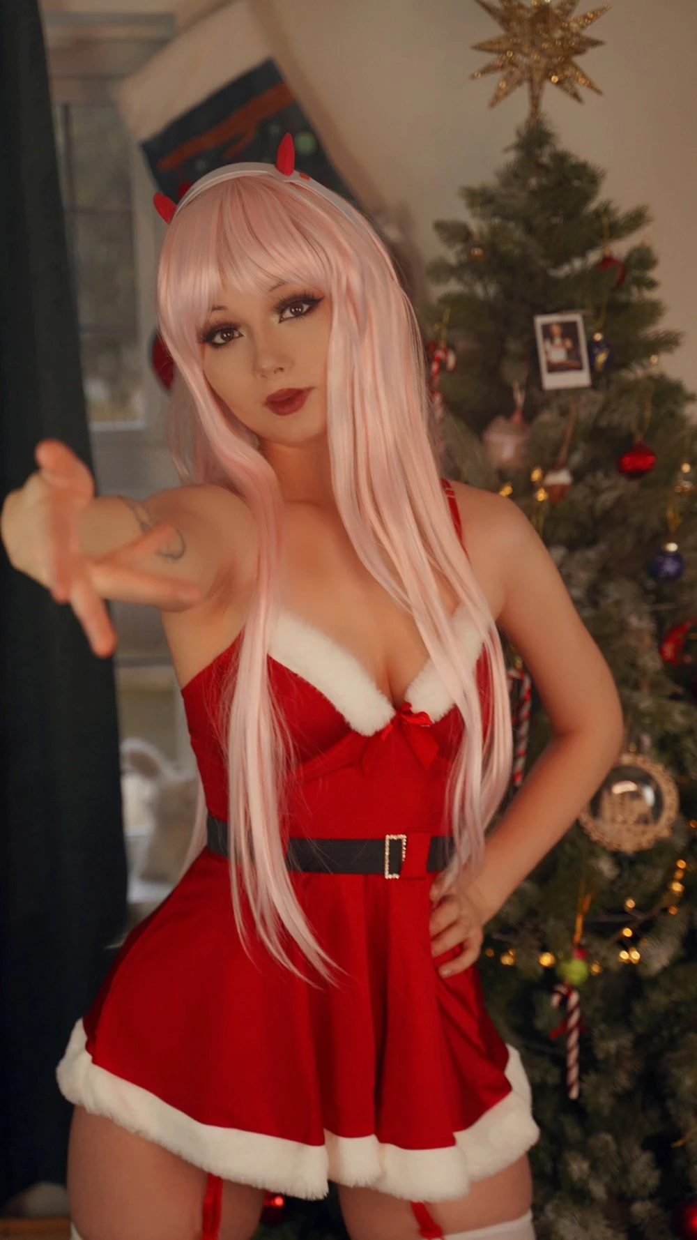 [Cosplay] Pixiecat - Zero Two Christmas [31 December 2021]