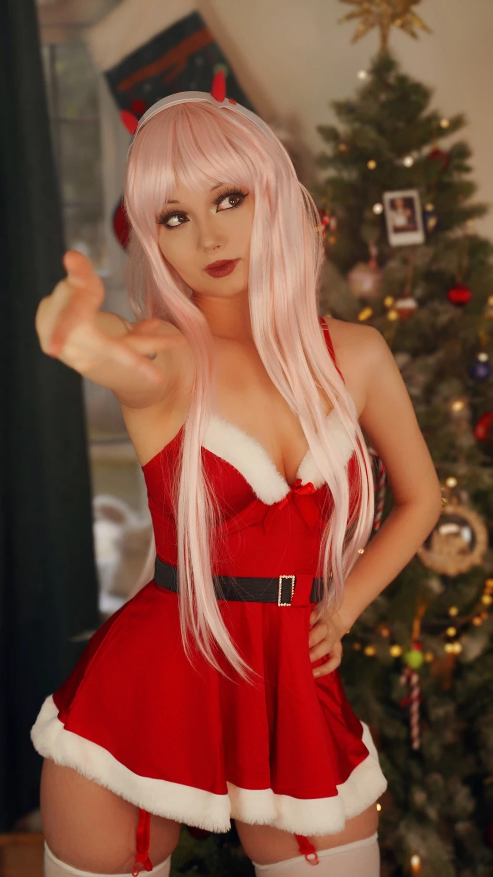 [Cosplay] Pixiecat - Zero Two Christmas [31 December 2021]