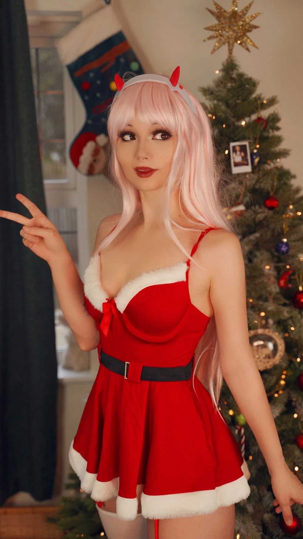 [Cosplay] Pixiecat - Zero Two Christmas [31 December 2021]