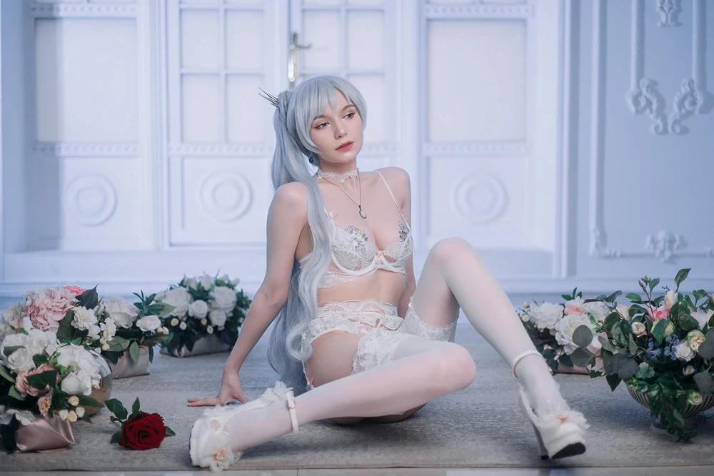 [Cosplay] Michi Kyunn - Weiss Schnee [23 December 2021]