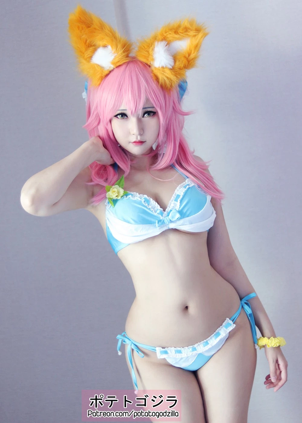 [Cosplay] Potato Godzilla - Tamamo Bikini [20 December 2021]