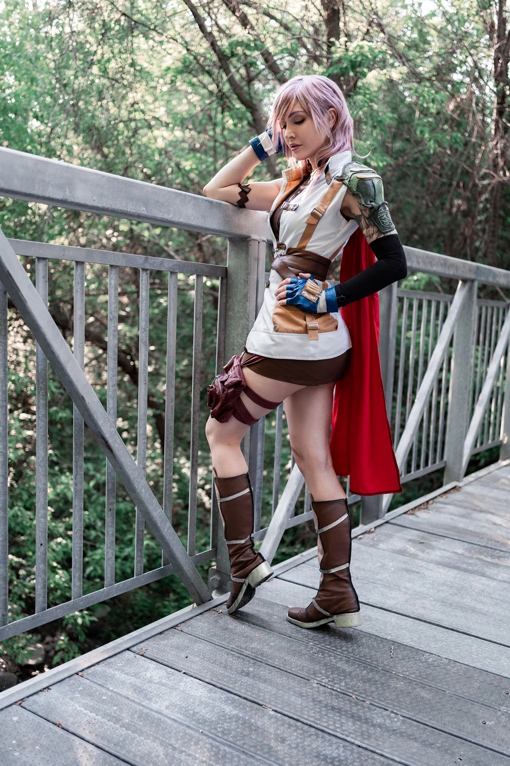 Luxlo Cosplay - Lightning