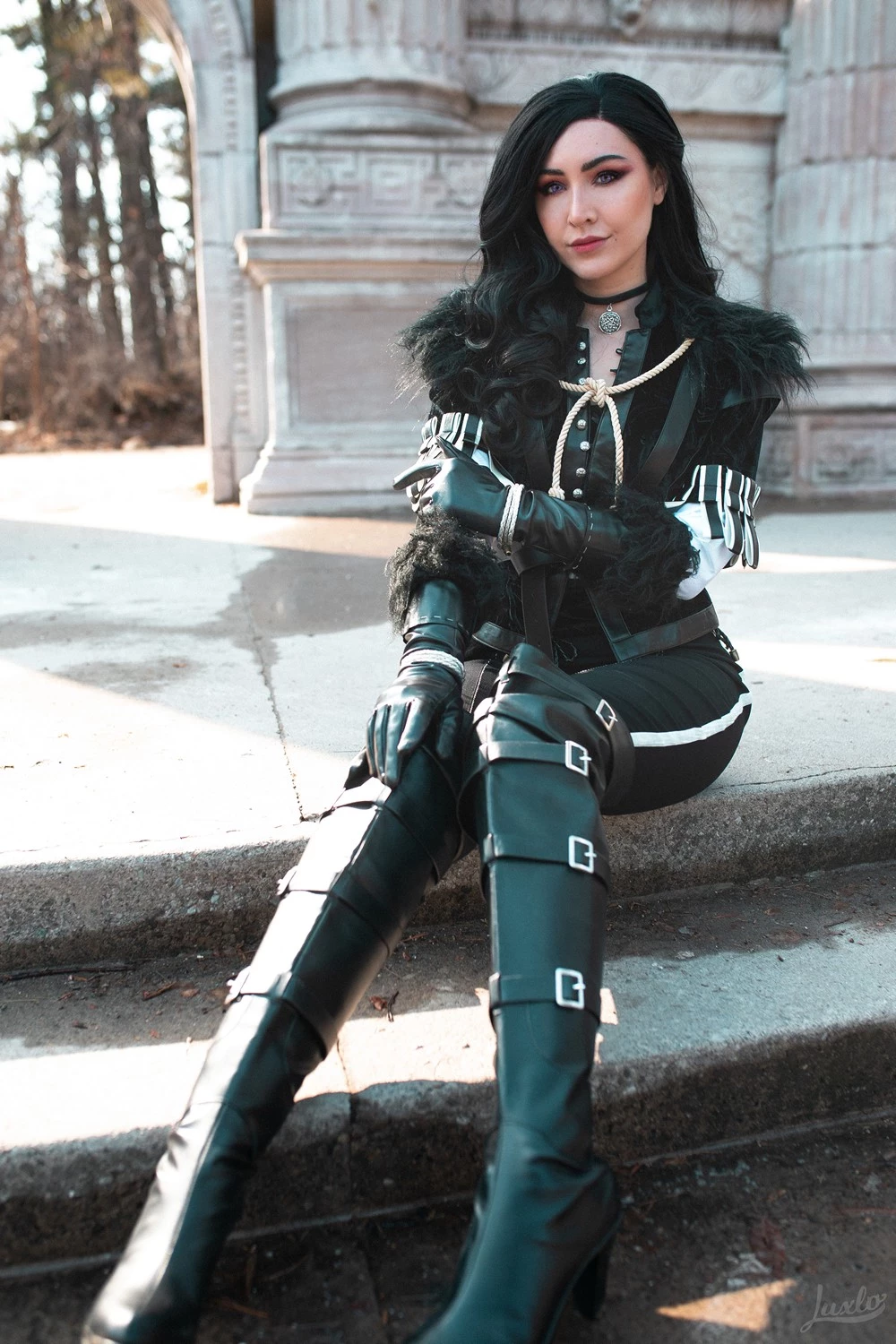 Luxlo Cosplay - Yennefer