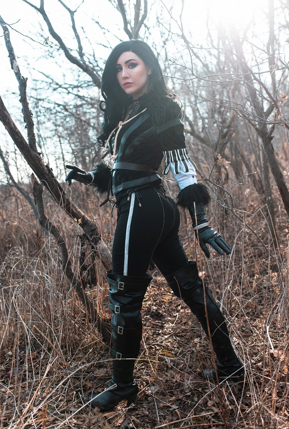 Luxlo Cosplay - Yennefer