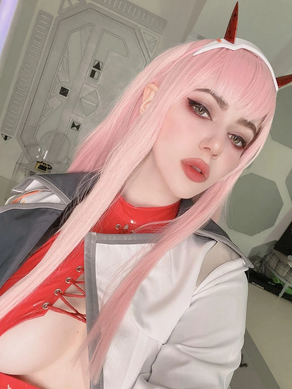 Alina Becker - Zero Two