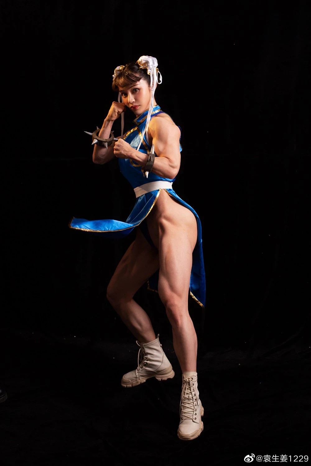 chun-li cosplay 袁合榮