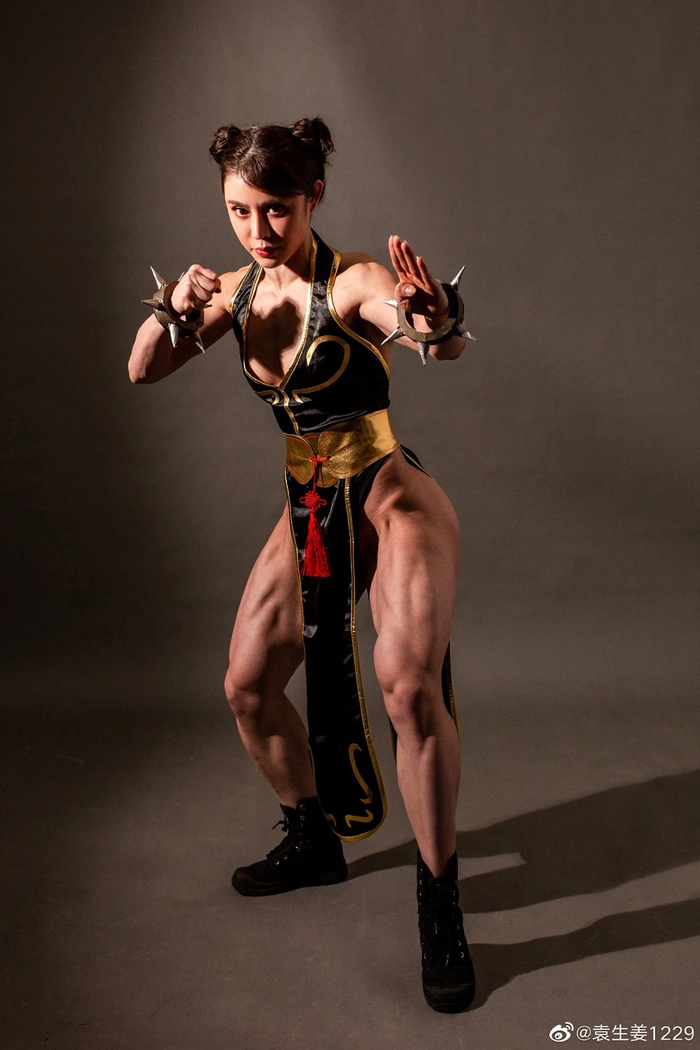 chun-li cosplay 袁合榮