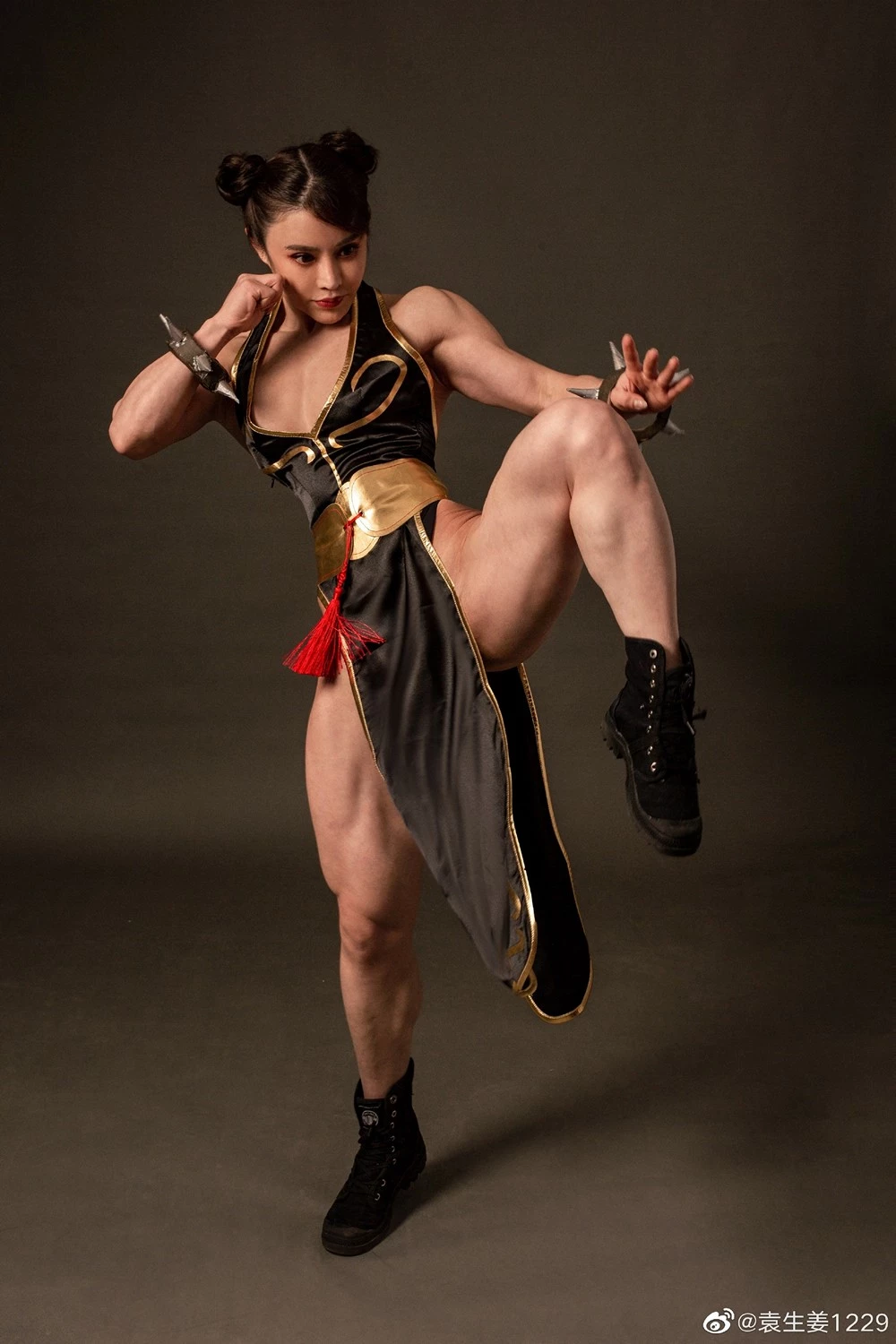 chun-li cosplay 袁合榮