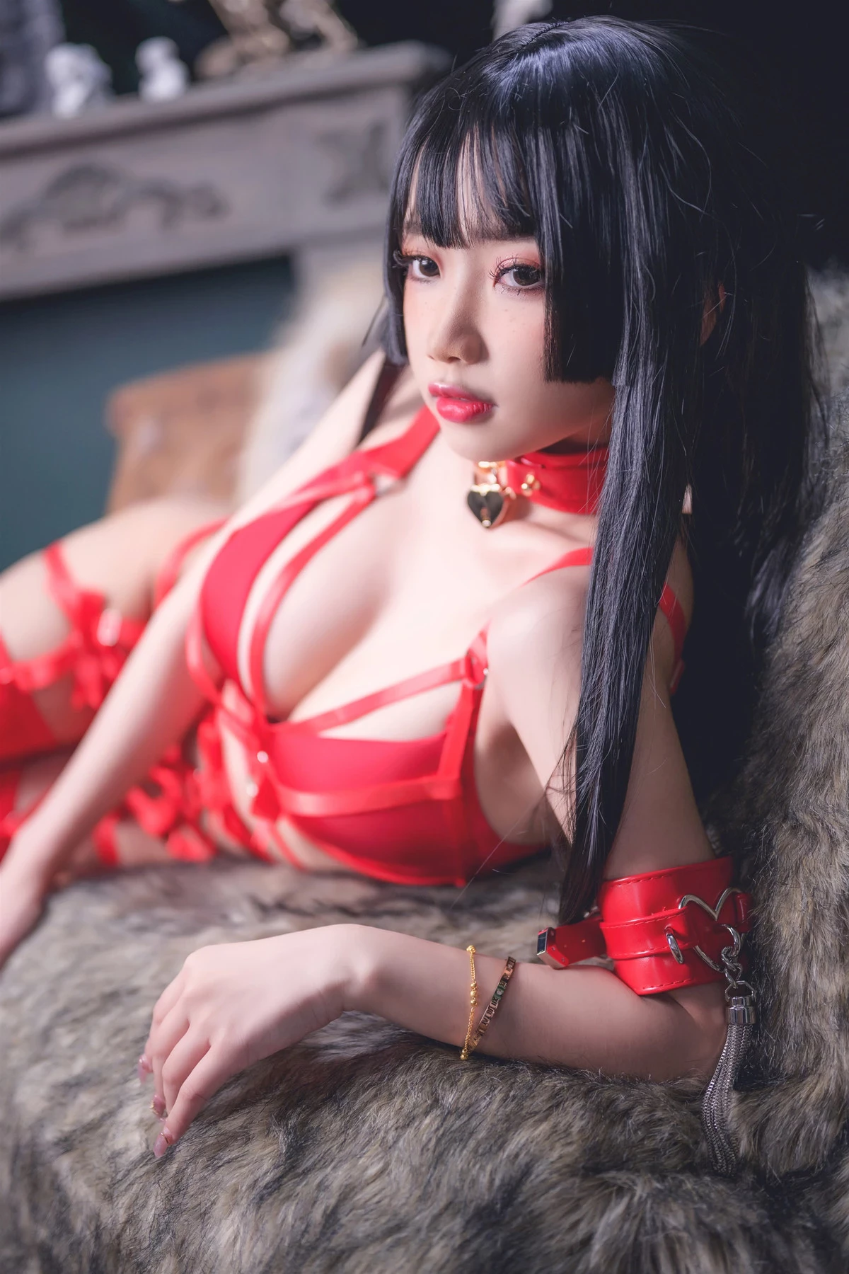 鬼畜瑤在不在 Cosplay 紅色束縛