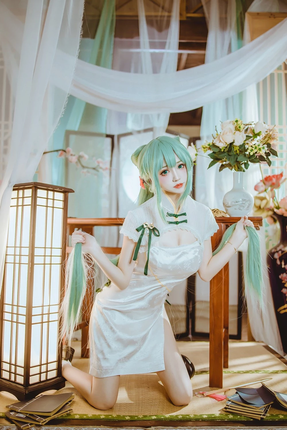 衣衣 - Miku Chinese Dress