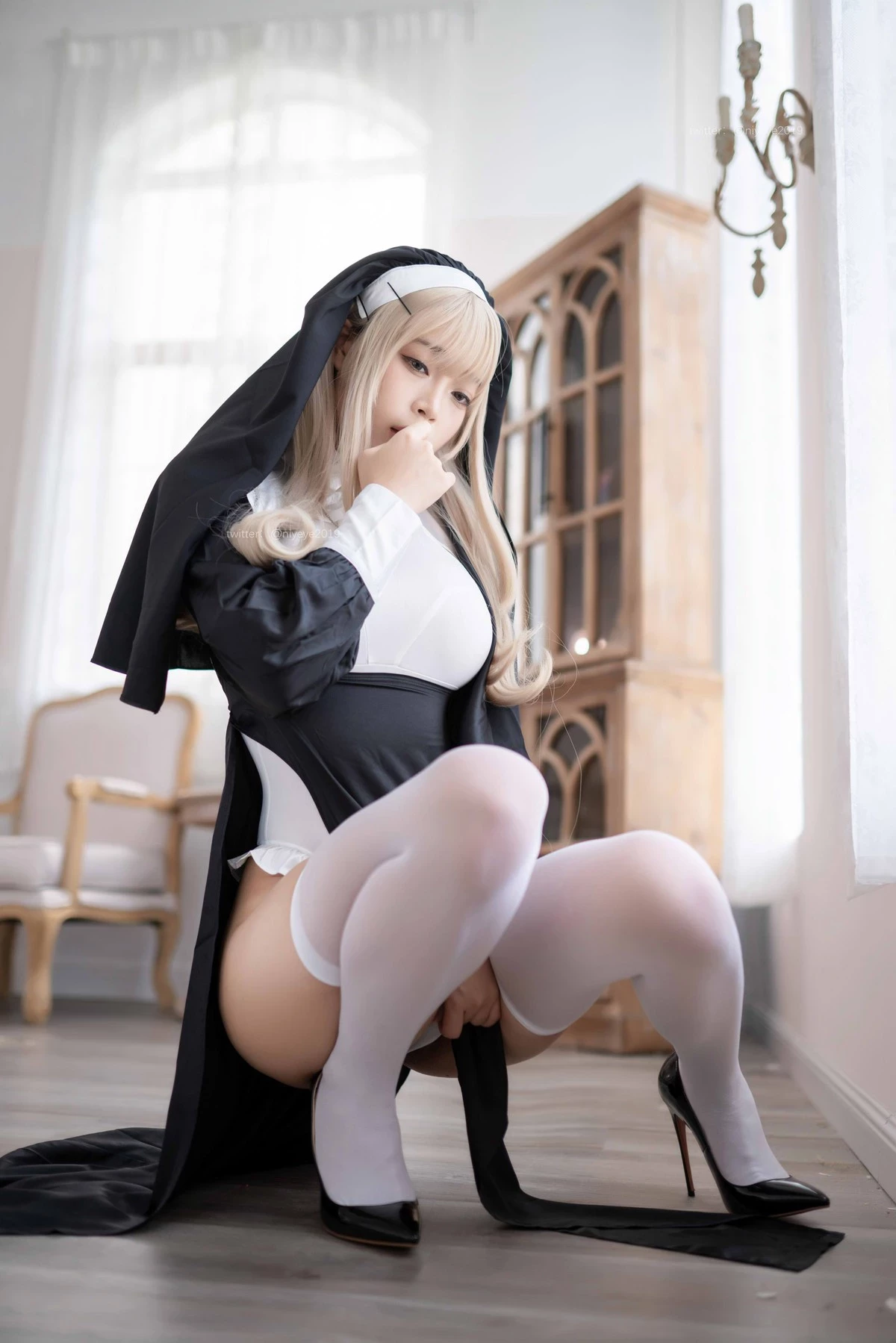 白燁 Cosplay 禁x欲修女