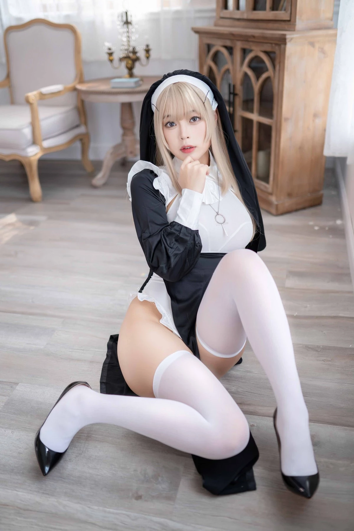 白燁 Cosplay 禁x欲修女