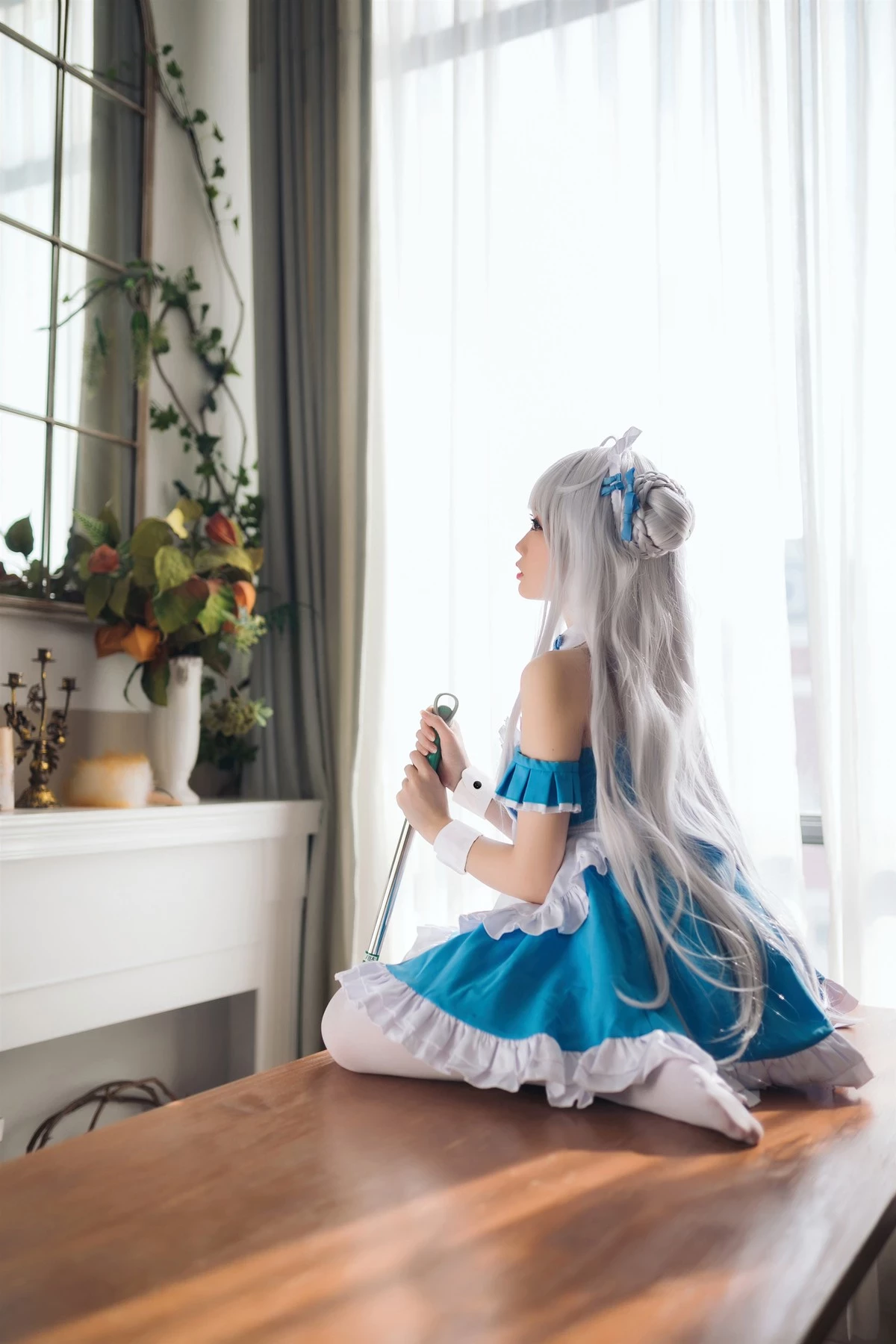 燜燜碳 Cosplay 小天鵝女僕