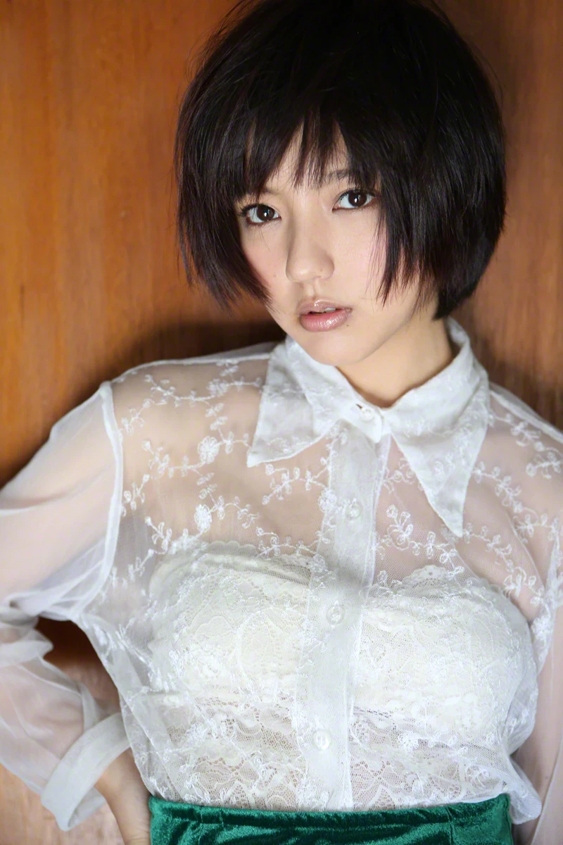 117 Erina Mano 真野恵里菜 2