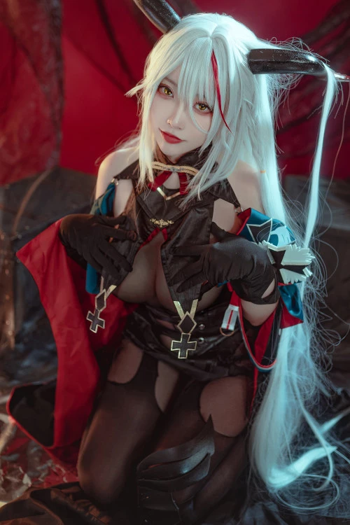 Cosplay KuukoW クー子 Dead or Alive-Marie Rose