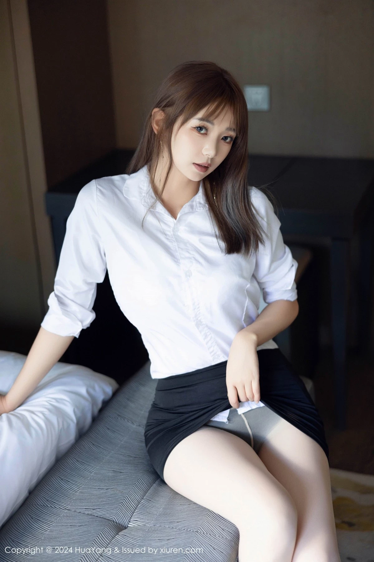 [HuaYang花漾写真]2024.09.05 Vol.604 宋-kiki 完整版无水印写真[75P]