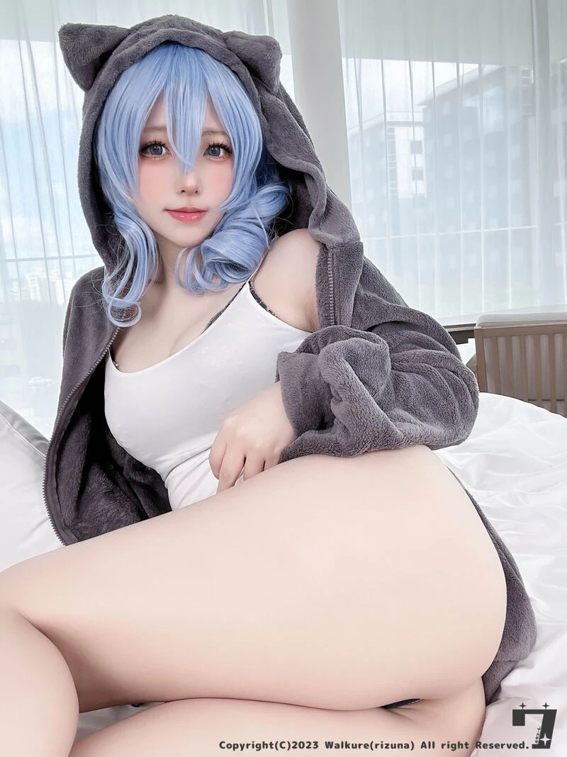 Rizuna - Hoodie Suisei