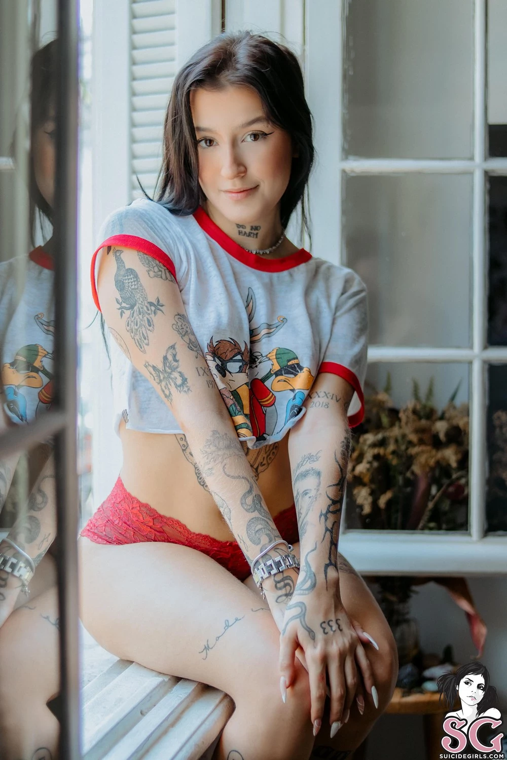 [Suicide Girls]Dec 17, 2024 - Paulla - Home Sweet Home[47P]