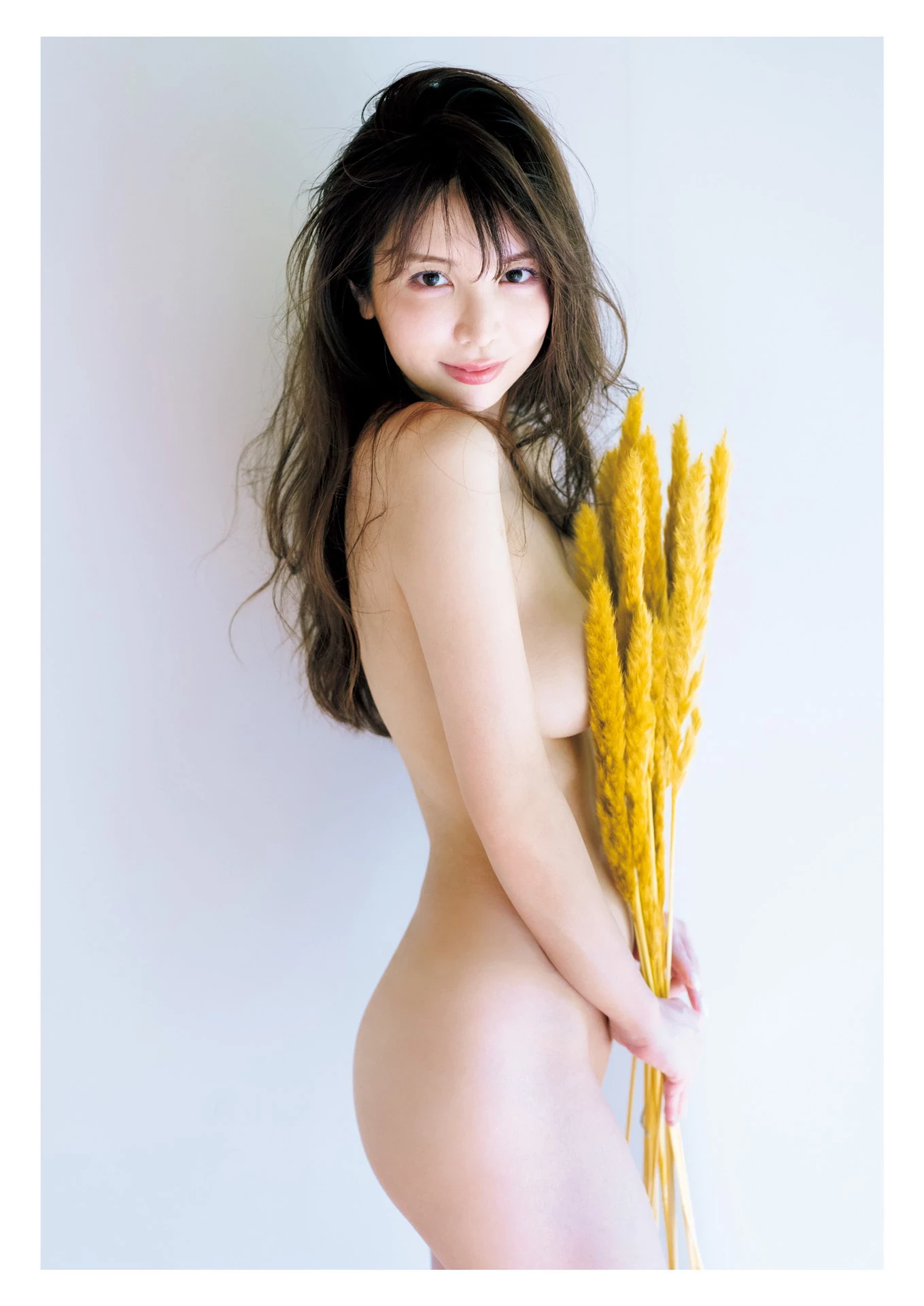 仲村美海 写真集   Miu ’ [95P]