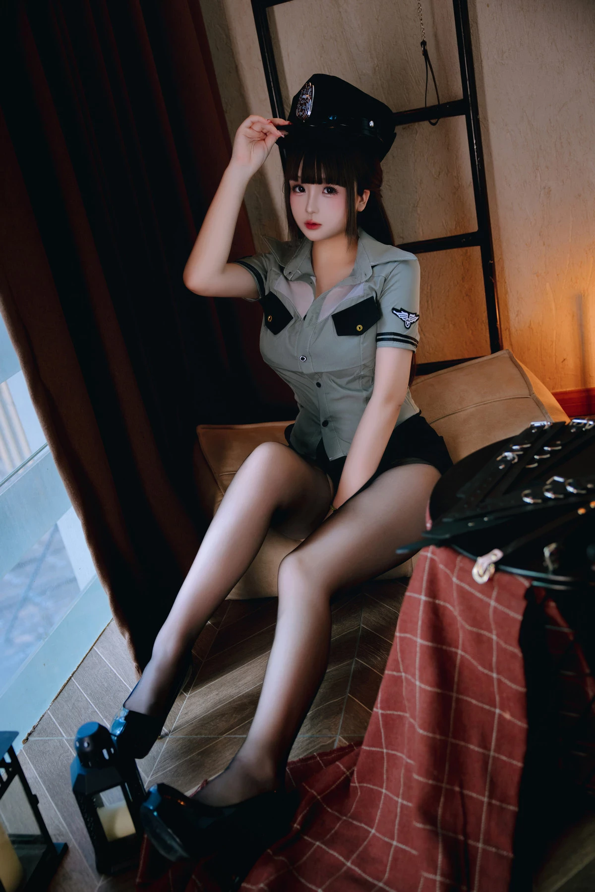 Cosplay美女日奈嬌教官主題私房性感制服配開檔黑絲半脫秀火辣身材極致誘惑寫真151P