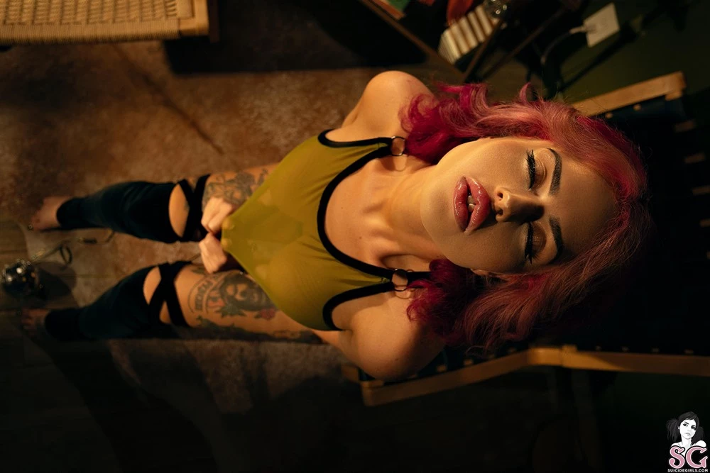 [Suicide Girls]Jan 15, 2025 - Citradelicsunset - Disco Queen[52P]