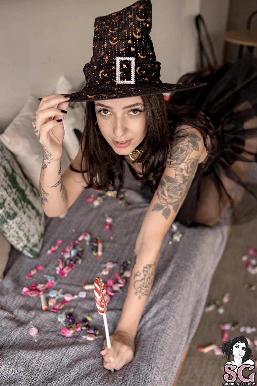 [Suicide Girls]Feb 06, 2025 - Manfredini - Doce Magia[48P]